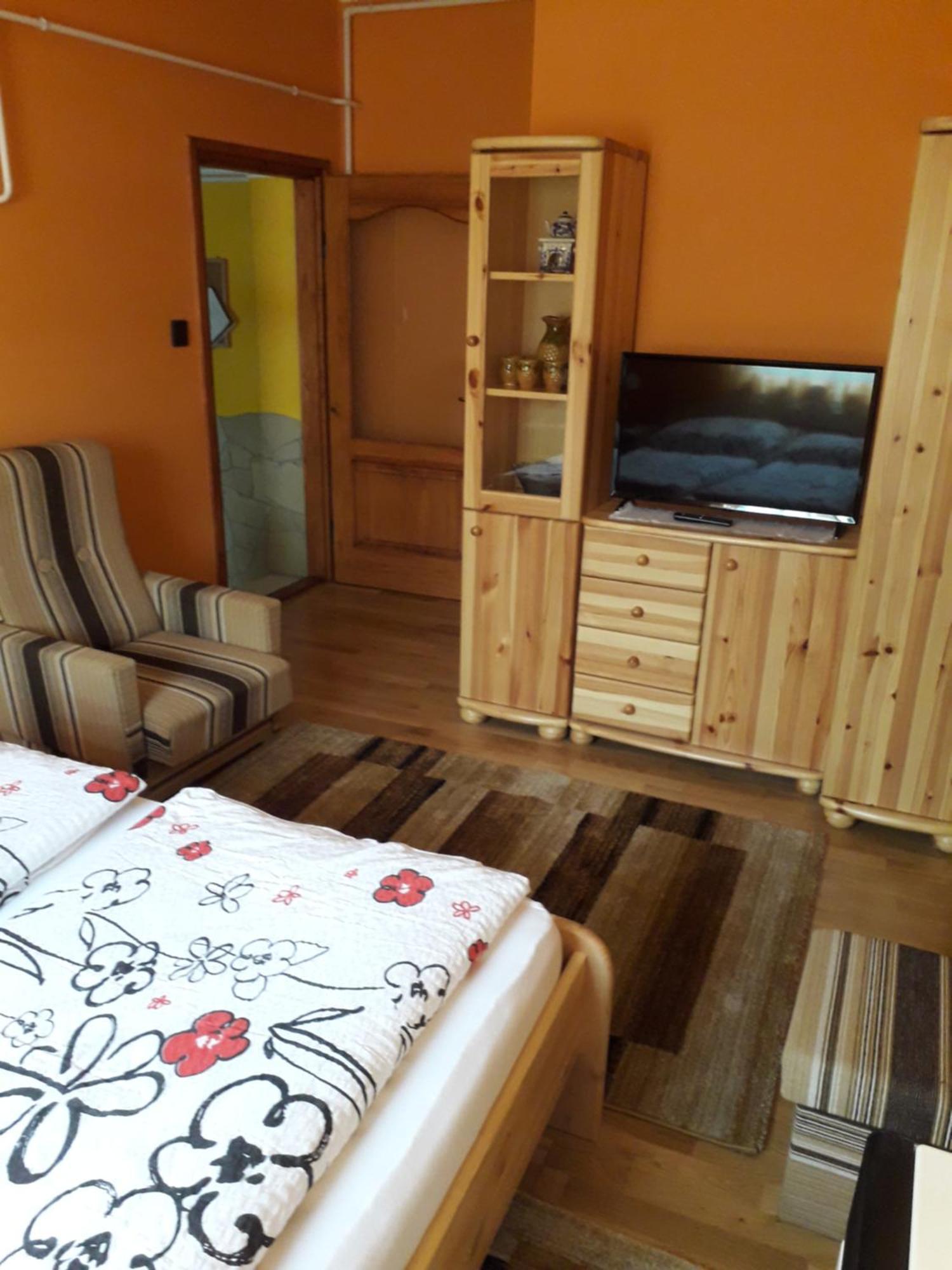 Kelemen Apartmanok Abádszalók Extérieur photo