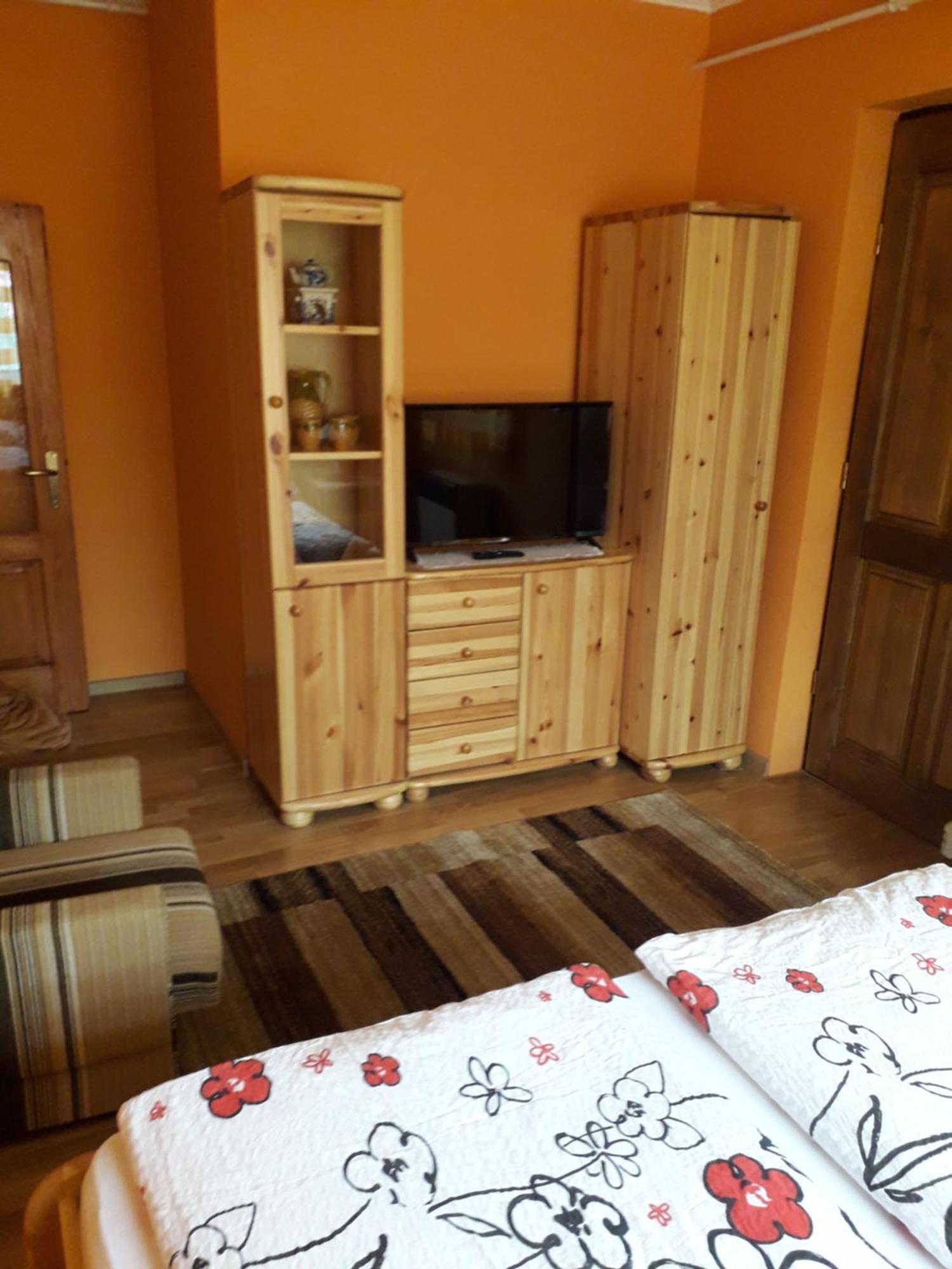 Kelemen Apartmanok Abádszalók Extérieur photo