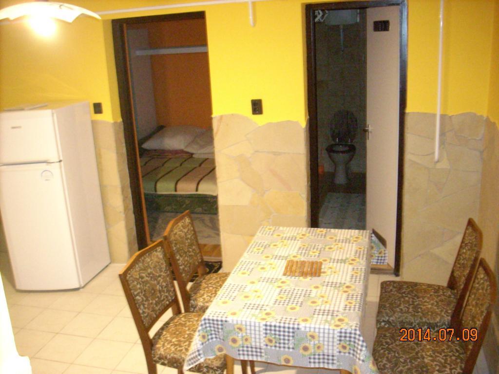 Kelemen Apartmanok Abádszalók Extérieur photo